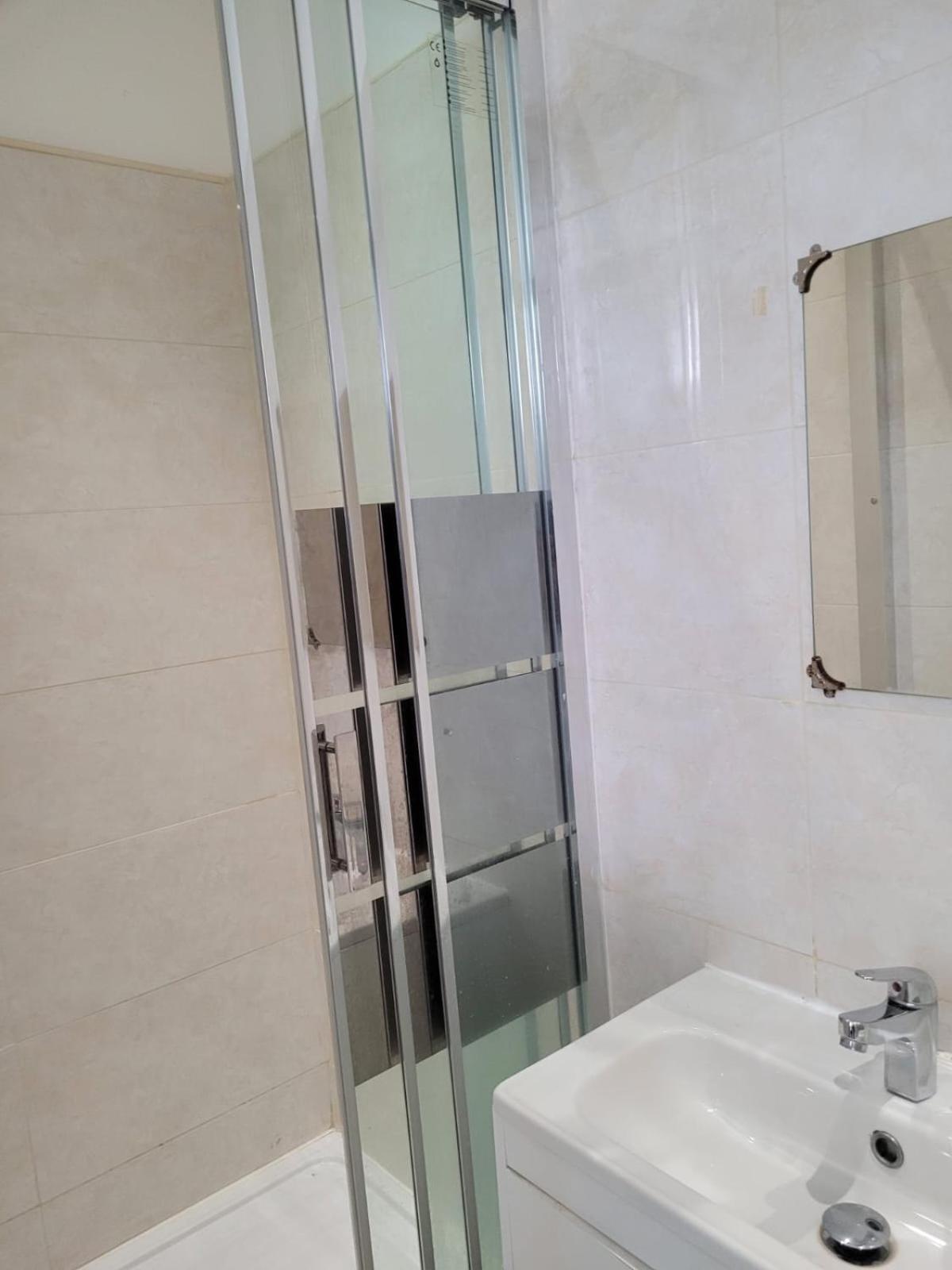 Nice Single Bedroom Near Qmc Nottingham Esterno foto