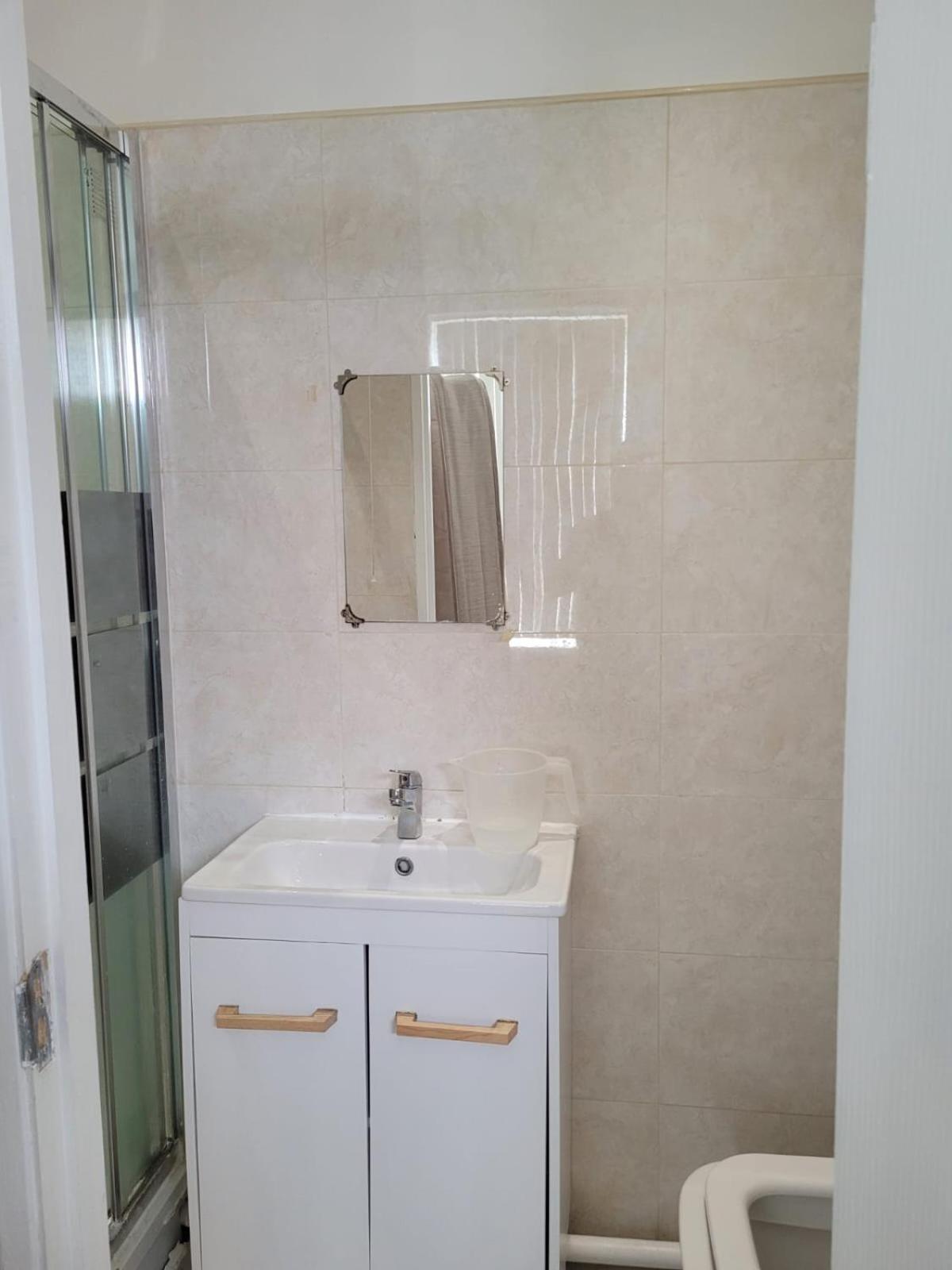 Nice Single Bedroom Near Qmc Nottingham Esterno foto